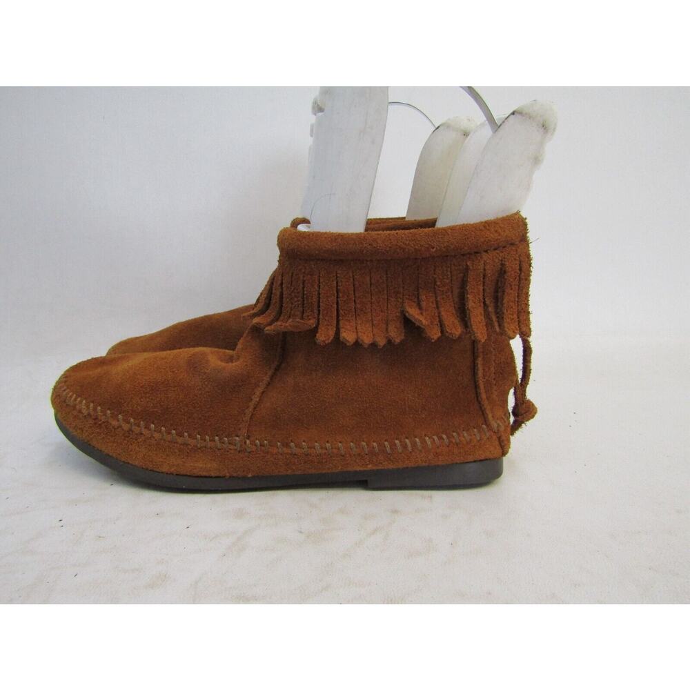 Minnetonka Womens Size 7 Brown Suede Zip Fringe Ankle Fashion Boots Bootie